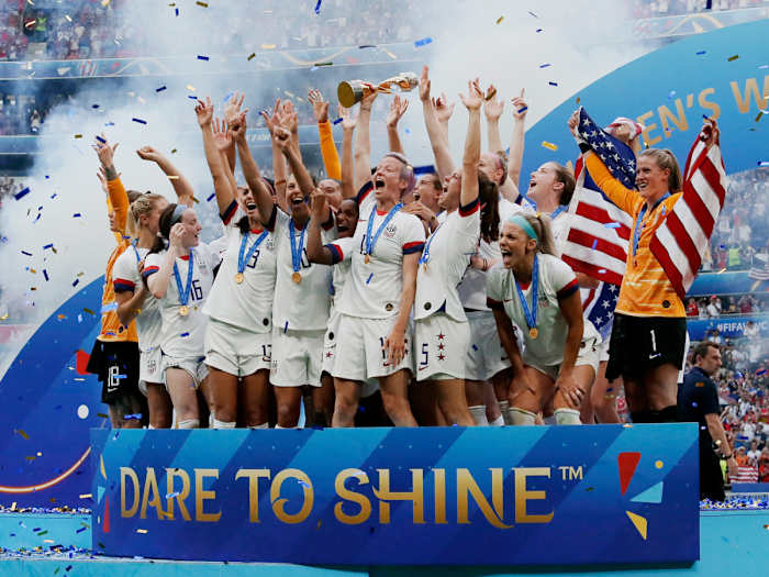 uswnt-trophy-lift-inline-rapinoe.jpg